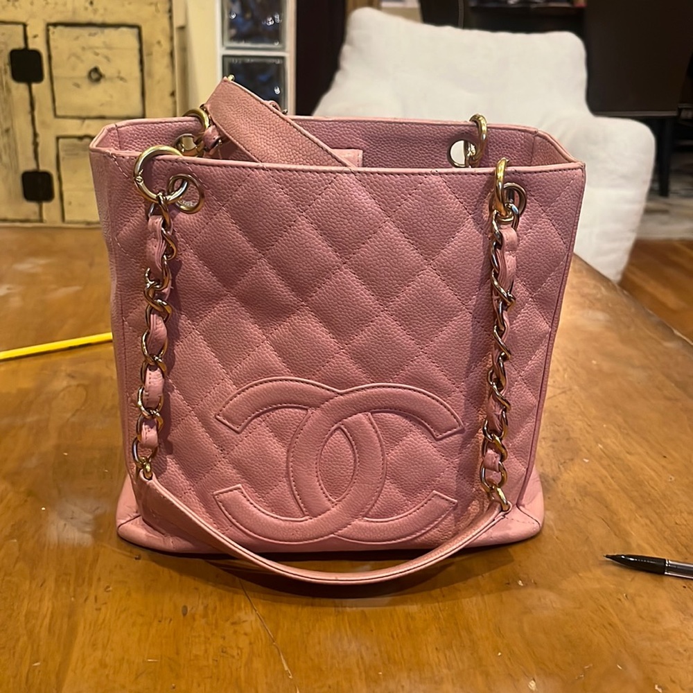 AUTHENTIC vintage chanel bucket bag